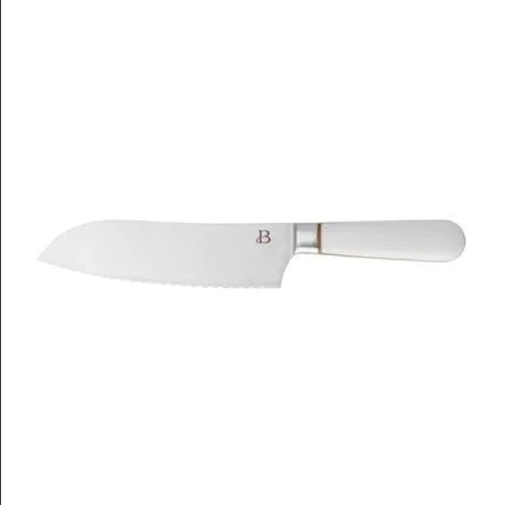 New in Packaging Beautiful 7-inch Serrated Santoku Knife